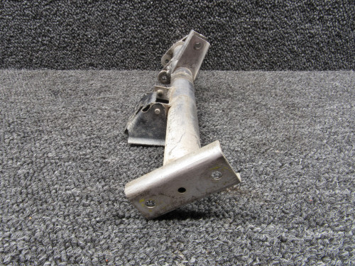 41770-000 Piper PA31P Nose Gear Idler Link Support