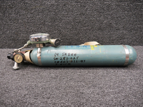 5600, 5600-2C1A-E20B, 6379-2D Scott Oxygen Bottle with Regulators (Core)