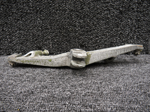 35-521158-1 (Use: 35-521158-6) Beechcraft Aileron Bellcrank RH
