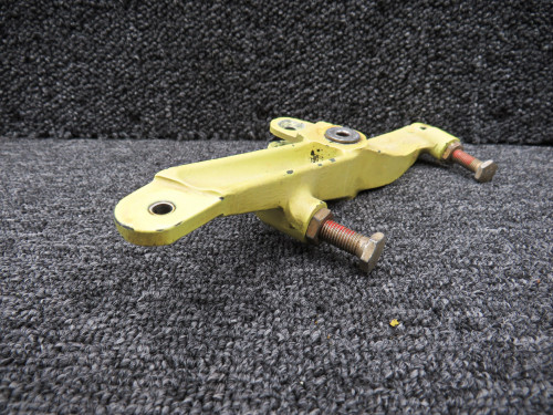 35-521158-6 (Cast: 35-521158-8) Beechcraft 58 Aileron Bellcrank RH