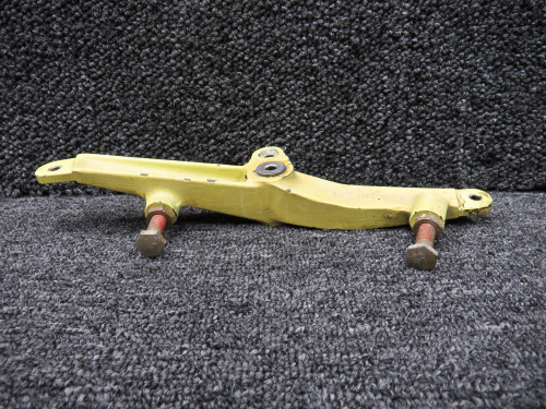 35-521158-6 (Cast: 35-521158-8) Beechcraft 58 Aileron Bellcrank RH