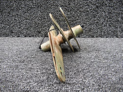 0760611-1 Cessna 205 Aileron Bellcrank LH