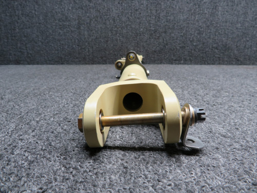 M207-20M205-041 Bell 505 Cyclic Stick Torque Tube Assembly