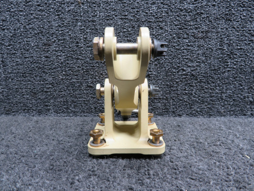 M207-20M324-041 Bell 505 Collective Reversing Bellcrank Support w Bellcrank