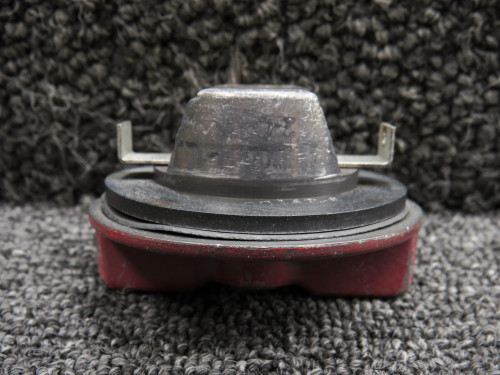 C156003-0101 Cessna 172R Fuel Cap Assembly