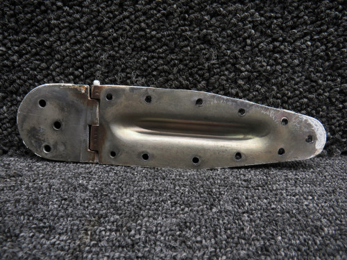 2417003-2 Cessna 172R Lower Cabin Door Hinge Assembly RH