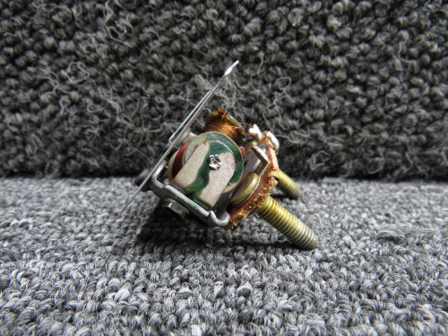 819478 Stewart Warner Left Main Fuel Quantity Indicator