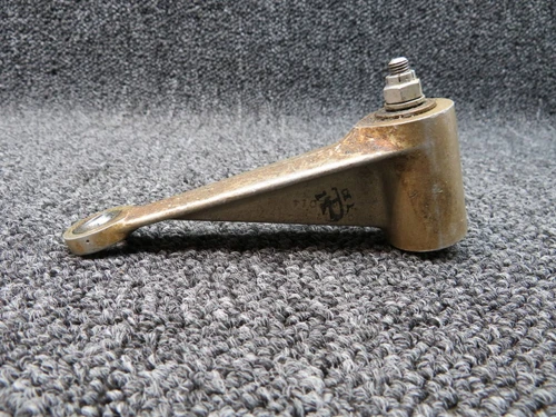 0841136-4 Cessna Main Gear Bellcrank (BD)