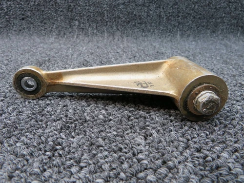 0841136-4 Cessna Main Gear Bellcrank (BD)