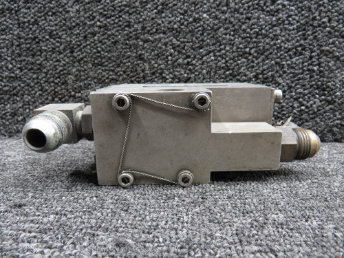 99251-3268010-0101 Piper PA-31T Bendix Fuel Flow Transmitter (Volts: 28, Core)