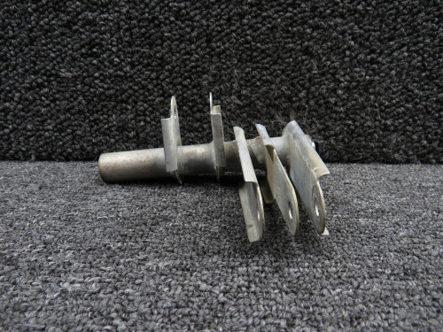 0862100-13 Cessna Outboard Flap Bellcrank LH