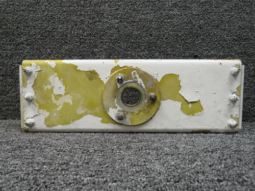 47071-000, 47144-000 Piper PA31T Nose Gear Steering Bearing Channel Assy