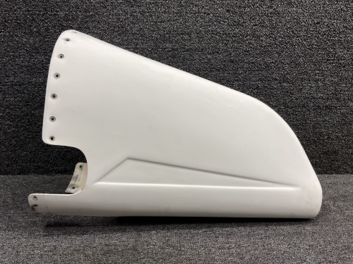 1212010-15-791 Cessna 182R Stinger Tailcone