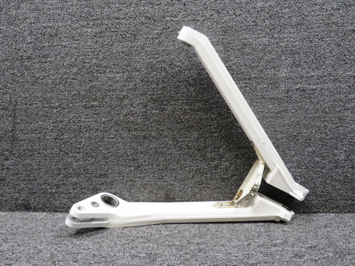 40280-000, 85166-002, 40284-004 Piper PA31T Main Gear Retract Brace Assy LH