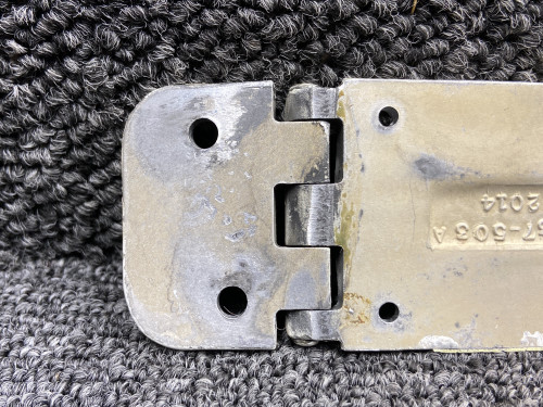 0711037-19, 0711037-21 Cessna 182R Lower Cabin Door Hinge Assembly LH