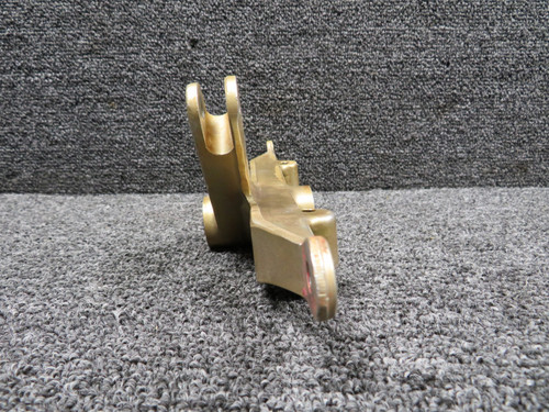 40339-010 (Cast: 40338) Piper PA-31T Cheyenne Aileron Bellcrank LH