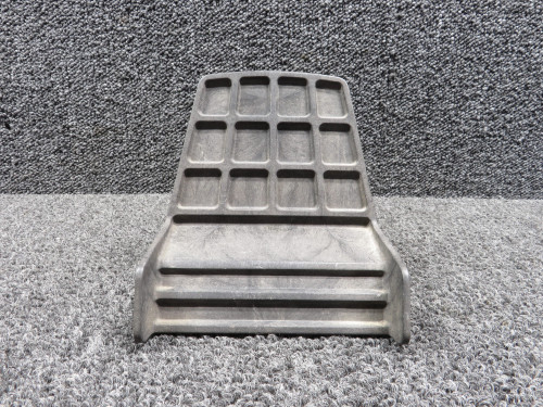 0413578-1 Cessna 172P Brake and Rudder Pedal w Arm and Dual Brake Link