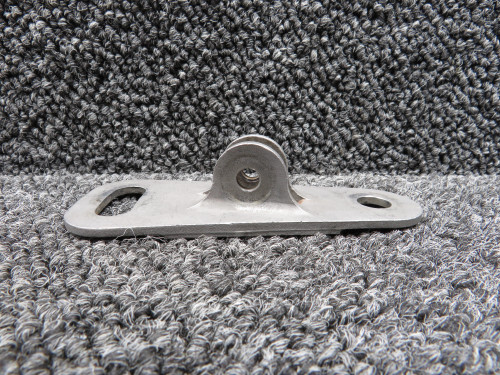 5565627-1 Cessna 501 Nose Wheel Steering Attach Fitting