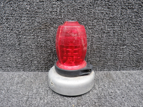 01-0770509-00 Whelen 70509 Beacon Light Assembly with Base (Volts: 14)