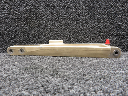 46933-000 (Casting: 46898) Piper Nose Gear Idler Link