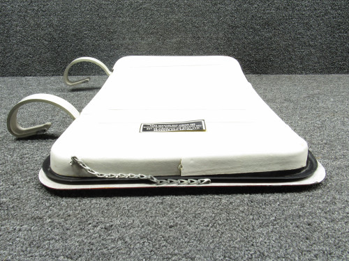 0717037-6 Cessna 172RG Baggage Door Structure