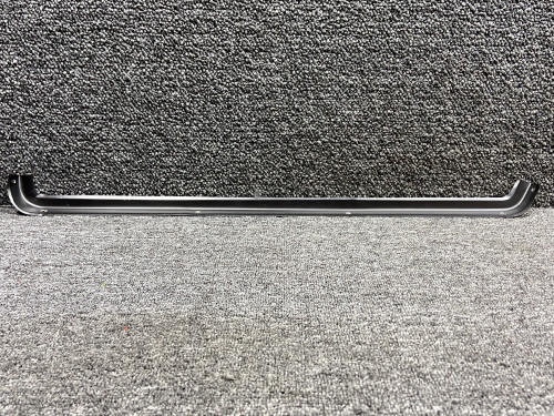 20923-008 Piper PA24-250 Upper Center Cabin Door Window Strip