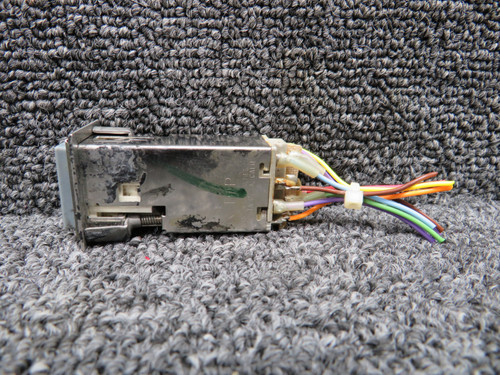 1942-1 Master Specialties Co. Bottle 1 Armed Push Switch