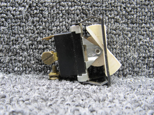 Piper PA31T On and Off Rocker Switch