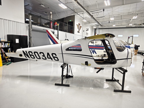 Cessna 162 Fuselage with Bill of Sale, Data Tag, & Log Books