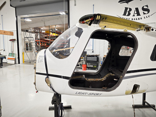 Cessna 162 Fuselage with Bill of Sale, Data Tag, & Log Books