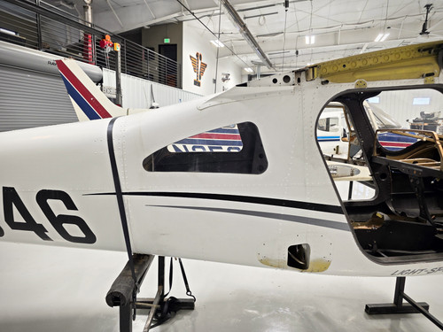 Cessna 162 Fuselage with Bill of Sale, Data Tag, & Log Books