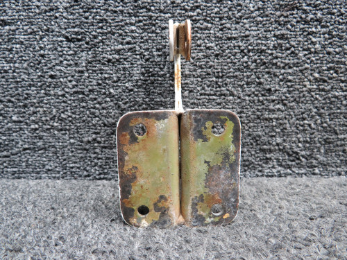 550001-001 Mooney M20J Main Landing Gear Door Hinge Plate Assembly Fwd or Aft