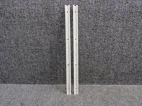 210241-501 Mooney M20J Stall Strip Set of 2