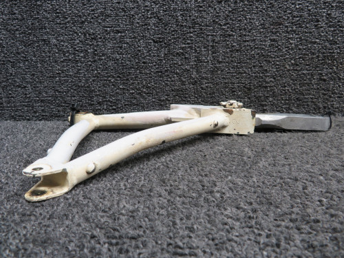 520006-501, 510011-013 Mooney M20J Landing Gear Retraction Truss LH with Link