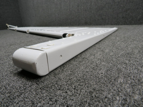 430026-002 Mooney M20J Elevator Assy RH