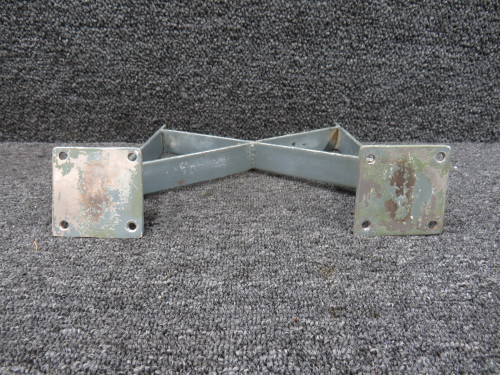 Grumman G-164A Boom Sprayer System Hinged Support Assembly
