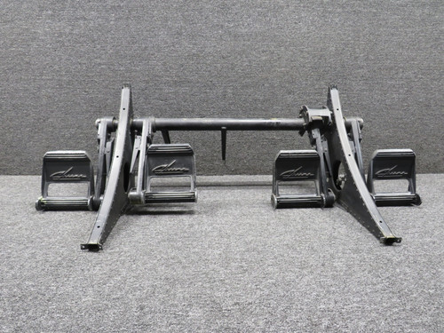 5565625-1, 5565601-1, 5565613-14 Cessna Citation 550 Rudder Pedal Assembly