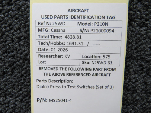 MS25041-4 Dialco Press to Test Amber Indicator Light (Set of 3)