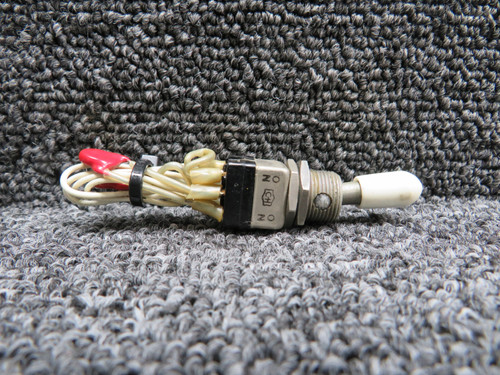 8869K4 (Alt: MS90311-231) Cutler-Hammer Toggle Switch