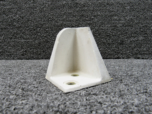 5525502-6 (Cast: 5525502-486) Cessna 550 Bellcrank Trunnion Bridge RH