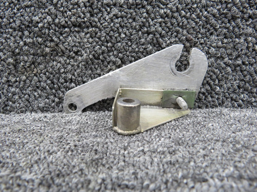 2150024-1 Cessna P210N Fuel Strainer Drain Bracket