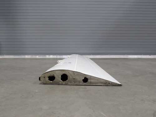 1221007-12 (Use: 1221007-24) Cessna P210N Wing Flap Assembly RH