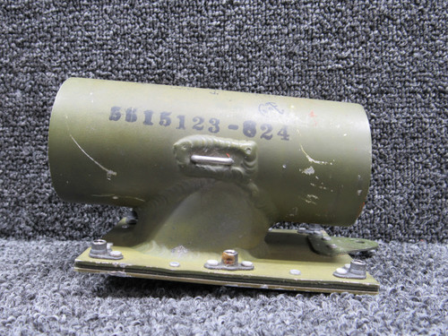 5515123-24 (Alt: 5515123-824) Cessna Citation 550 Outlet Valve Assembly RH