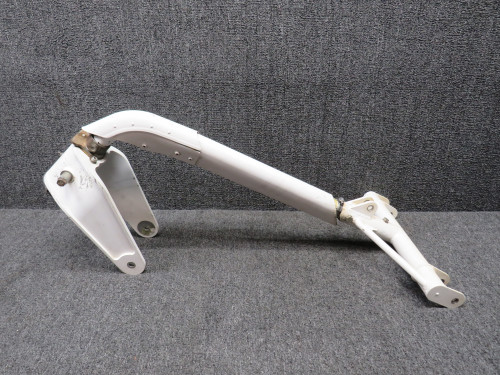 0942005-10, 0942005-1, DDA06217-1 Cessna 162 Nose Gear Strut and Trunnion Assy