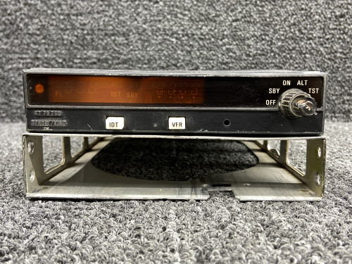 066-1053-00 Bendix King KT-79 ATC XPDR Transponder Radio w Tray & Mods (Core)