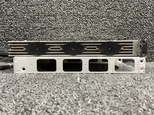 064-1054-30 Bendix KY-196A VHF Communication Radio w Tray & Mods (Core, 28V)