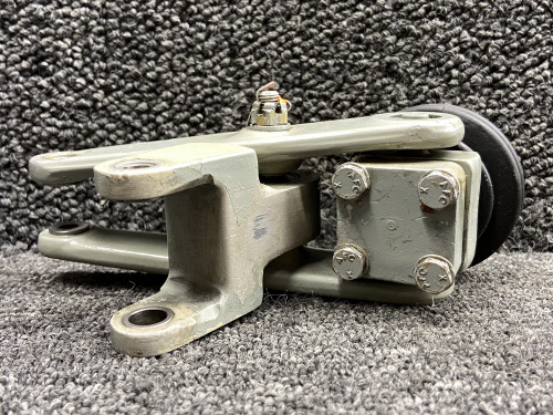 206-011-728-001, 206-011-722-001 Bell 206B Tail Rotor Trunnion Assembly