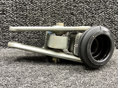 206-011-728-001, 206-011-722-001 Bell 206B Tail Rotor Trunnion Assembly