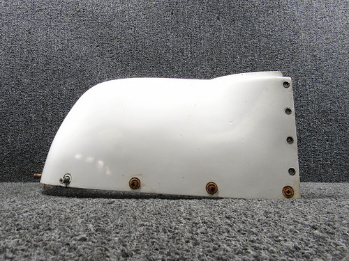0851202-8 (Use: 0851149-210) Cessna 402B Cowl Nose Cap Assembly RH