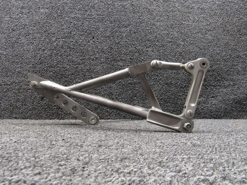 5042002-1 Cessna 401A Nose Gear Drag Brace Truss Assembly with Link